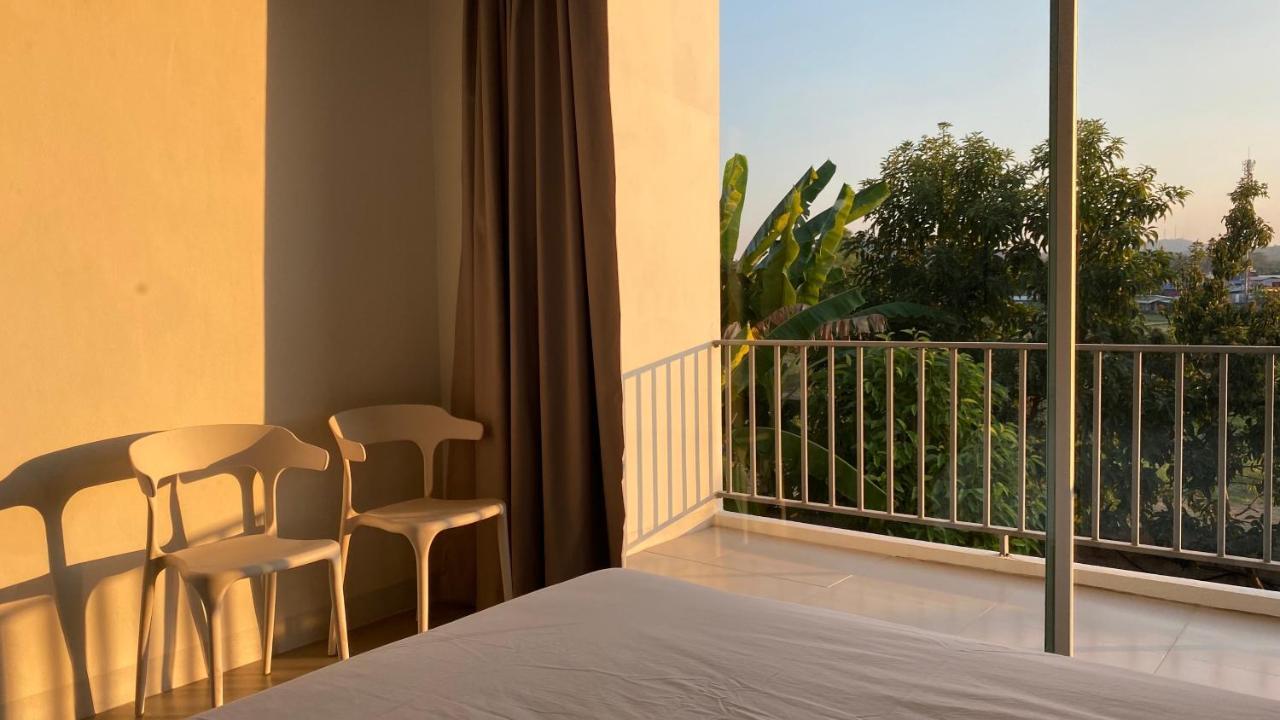 Baan Thammada Bed & Breakfast Nan Bagian luar foto